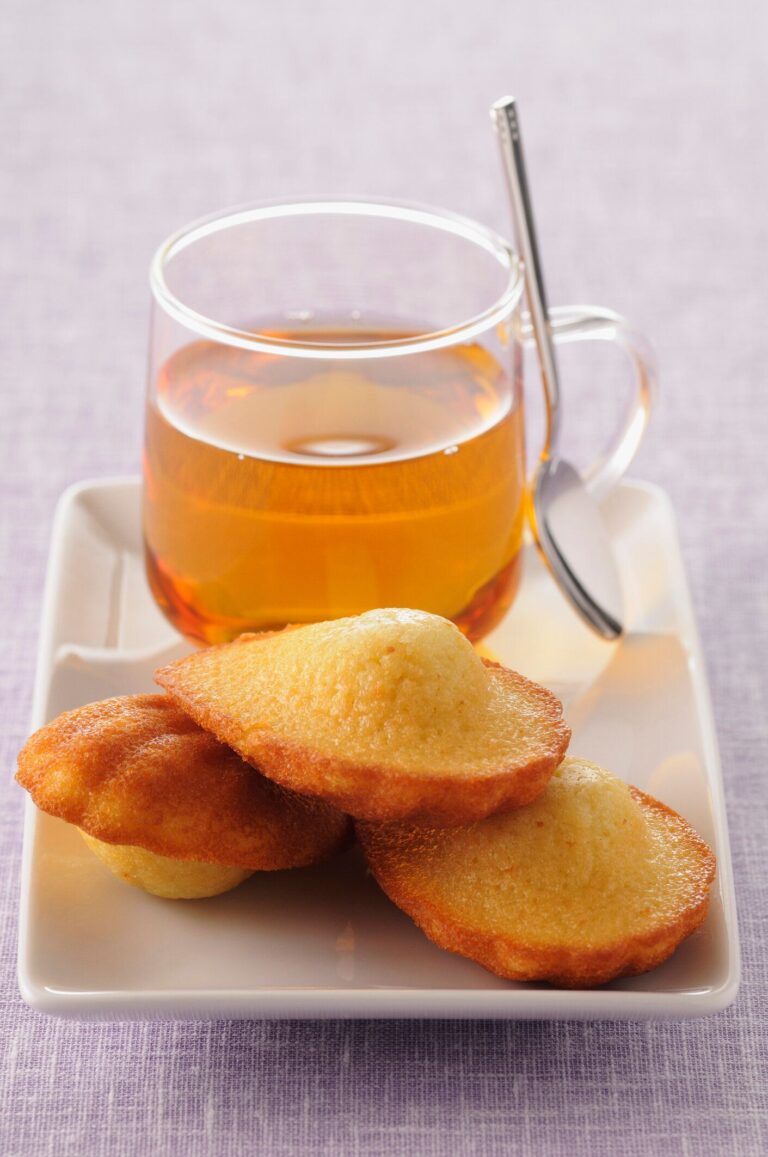 ケーキみたい！お手軽でおいしいコンビニ菓子パン2種