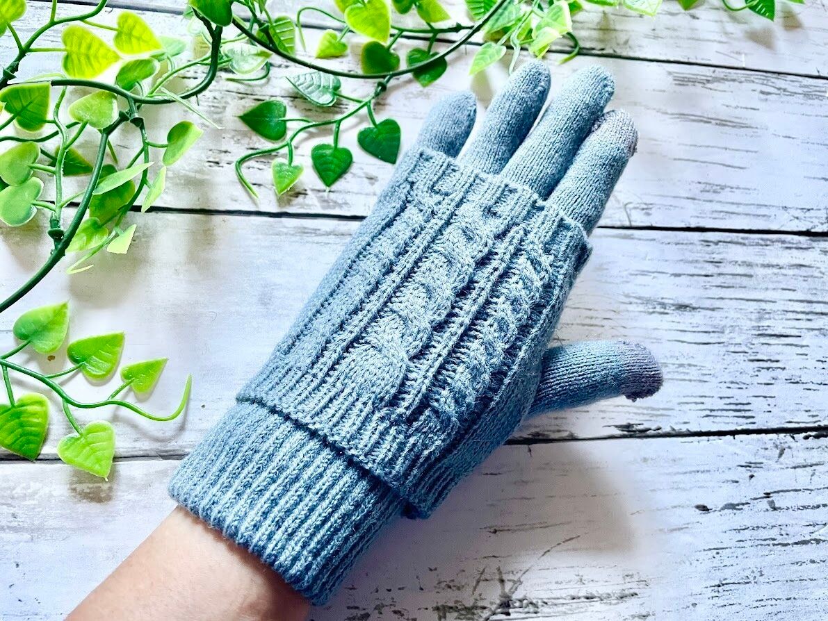 手袋とハンドウォーマーをセットで使う