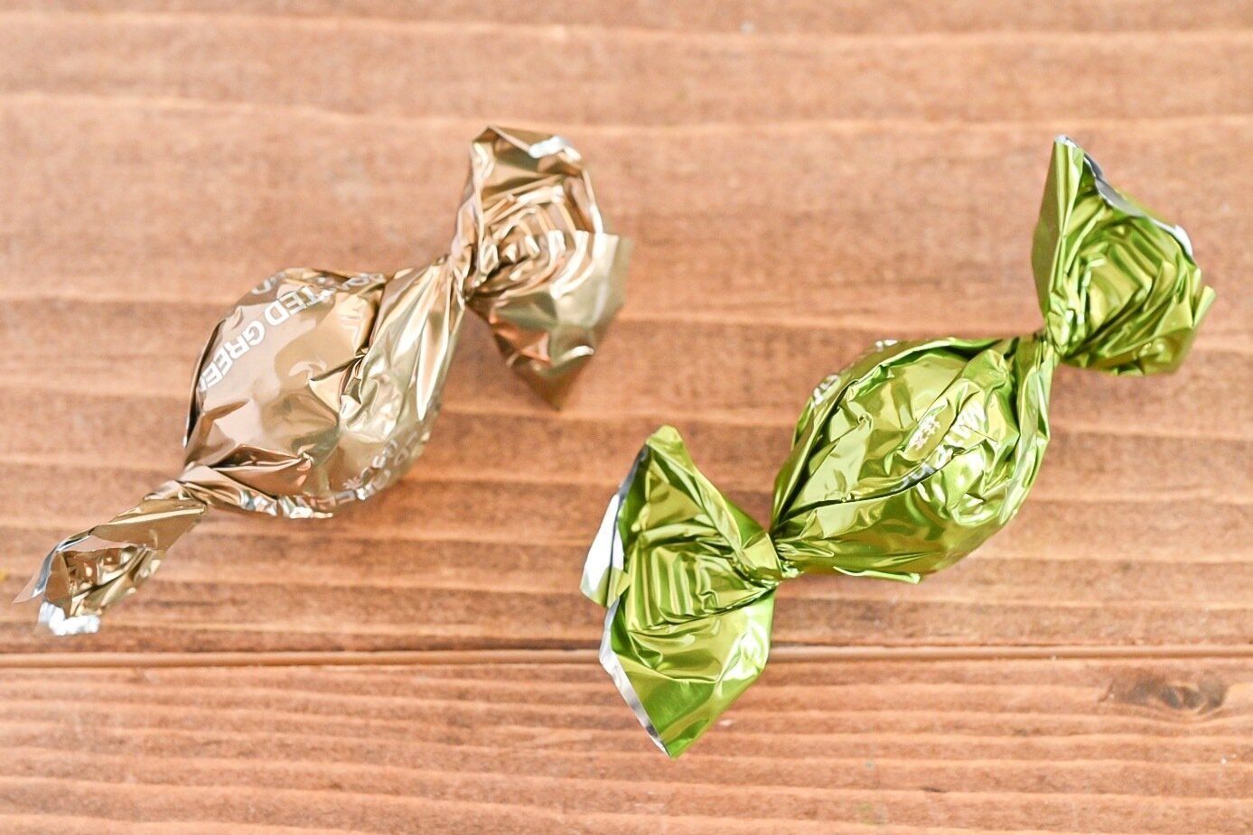 ボンボンショコラの「宇治抹茶&ほうじ茶」の包み紙