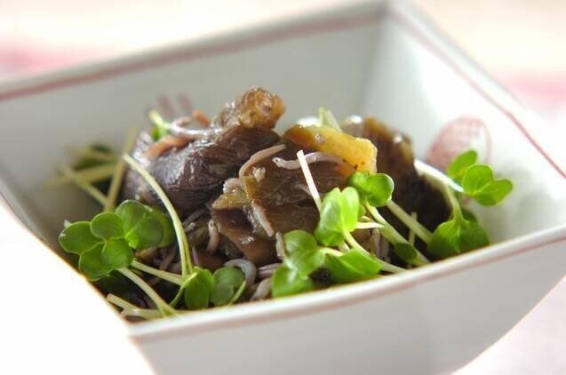 めんつゆ入りナスとシラスのくったり煮