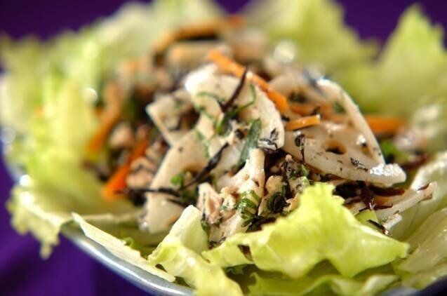 めんつゆ入りレンコンとヒジキのサラダ