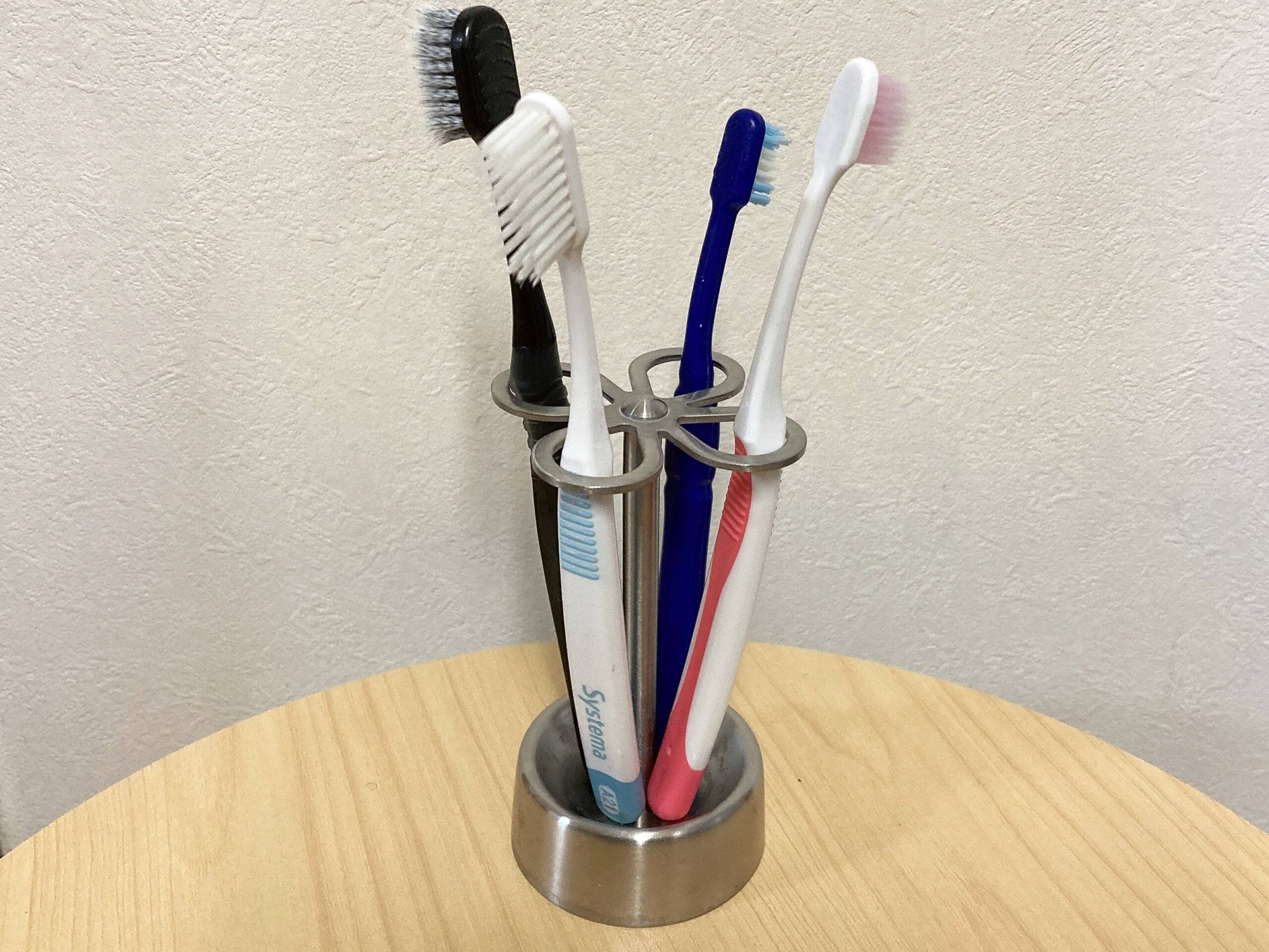 ダルトン歯ブラシホルダー