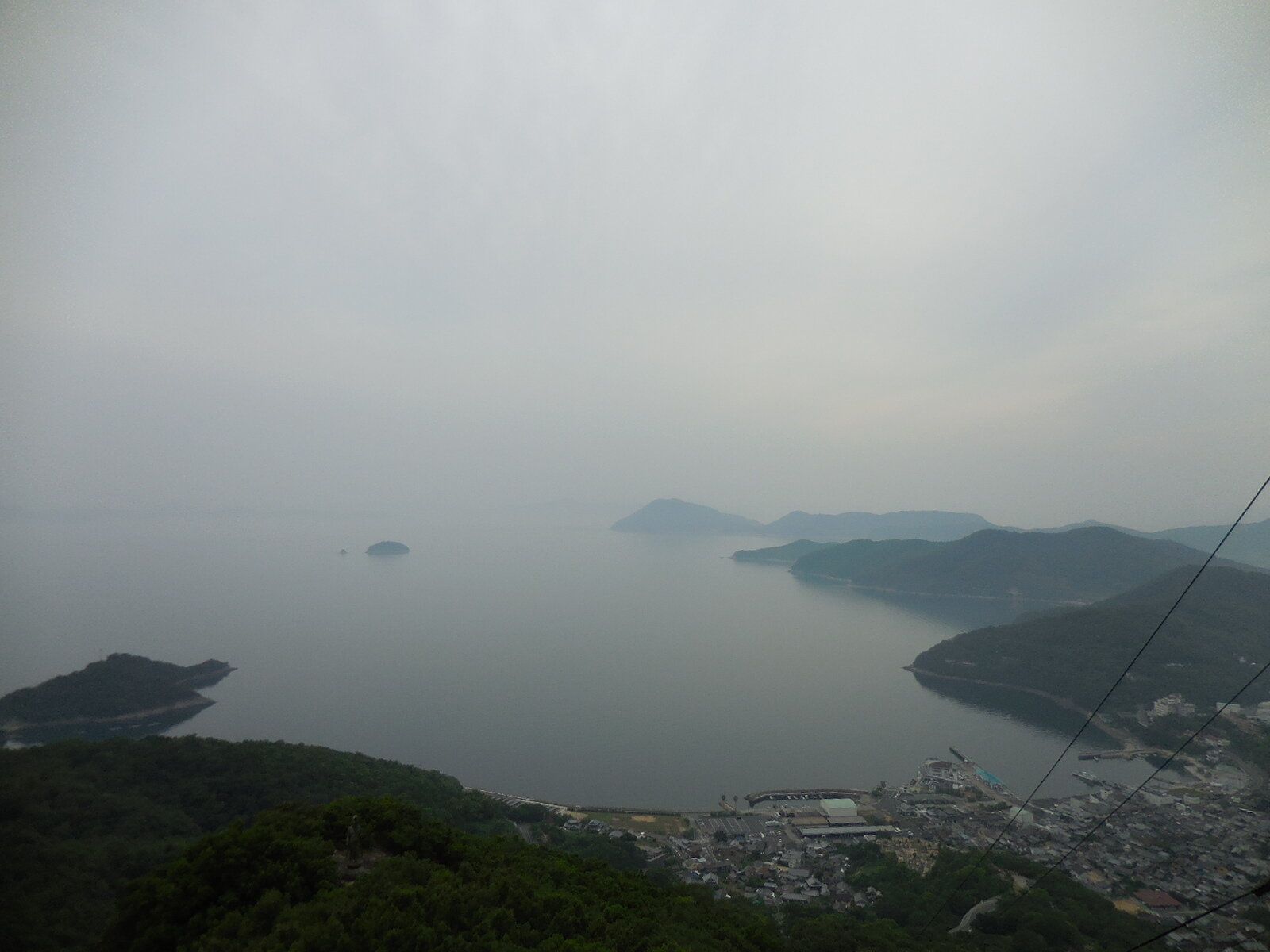 高台から見下ろした海