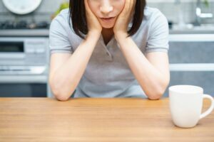 みんなの更年期体験談『生理前のイライラはゼロに』『夫の優しさを知る』