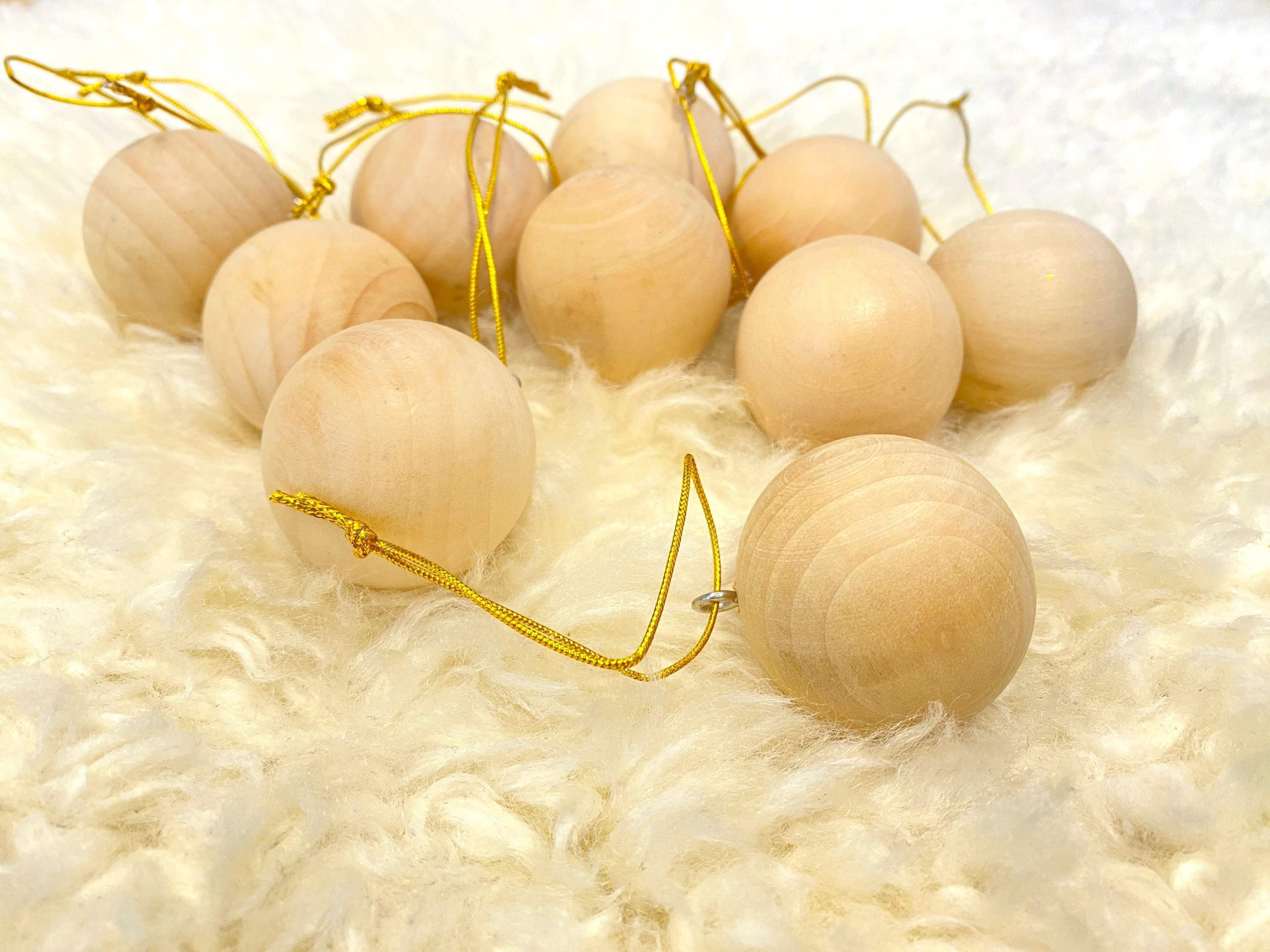 【セリア】ウッドオーナメントボール