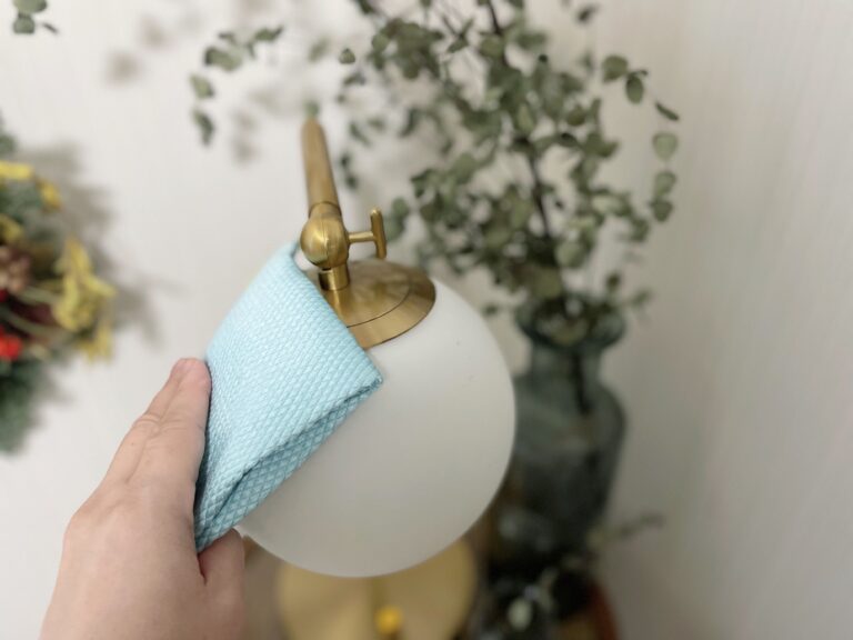 飛ぶように売れてる【ダイソー】「掃除がラクになる！」超優秀人気グッズ3選