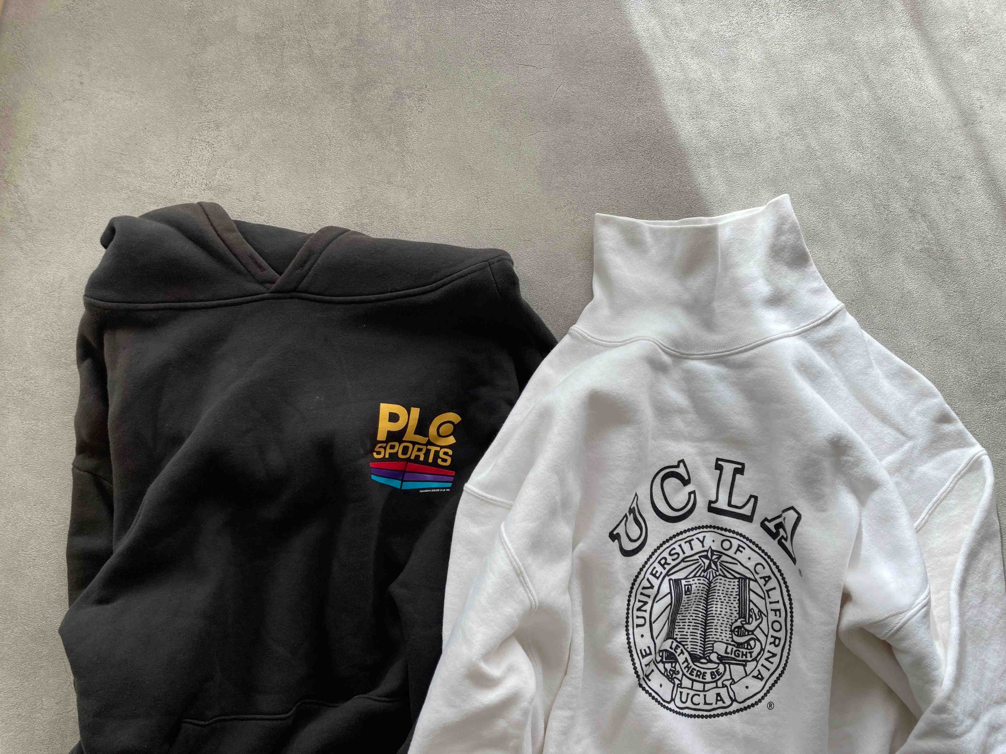 【スウェットパンツVSニットパンツ】リラックスしたい日の究極のご近所着はどちらがいい？