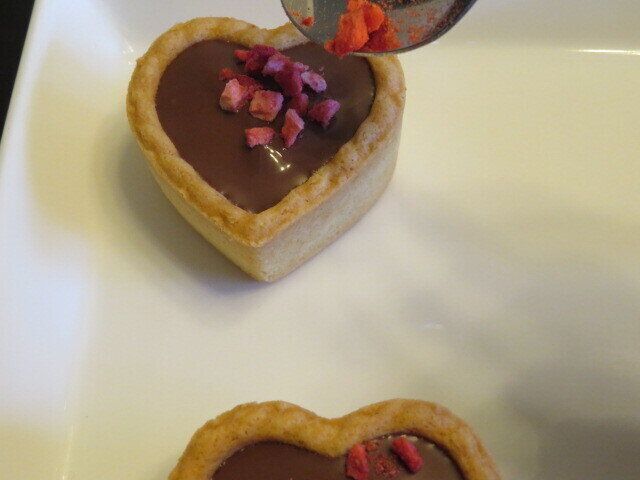 フリーズドライいちごをトッピング