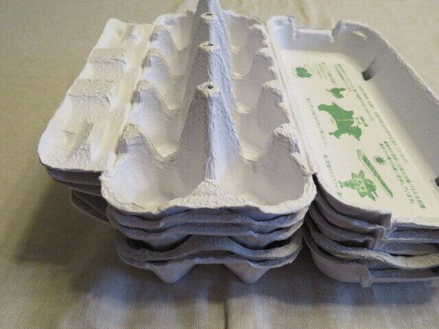 卵パックの空き容器