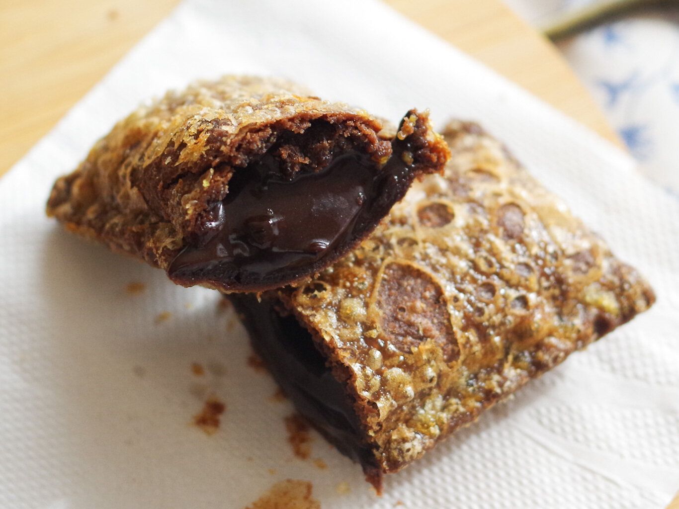 【マック新作】バタースコッチってどんな味?気になる“とろけるホットパイ”を実食レポ