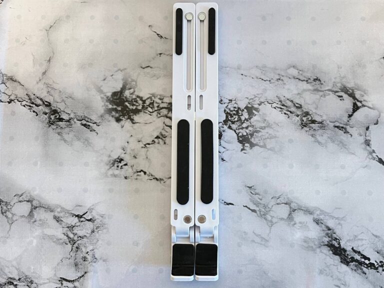 【3COINS】即買い決定！スリコのノートパソコンスタンドが快適だった