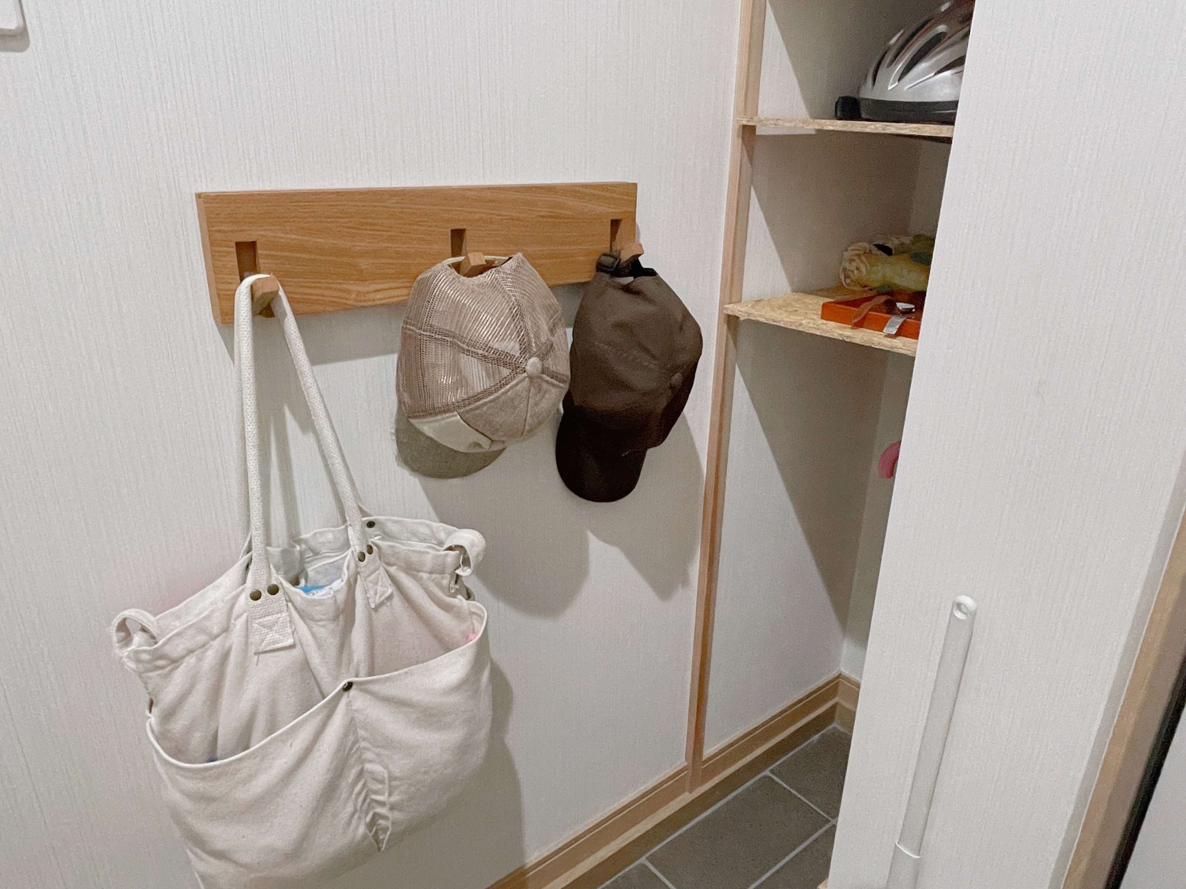 身だしなみセットはポケット多めのトートバッグで管理をする