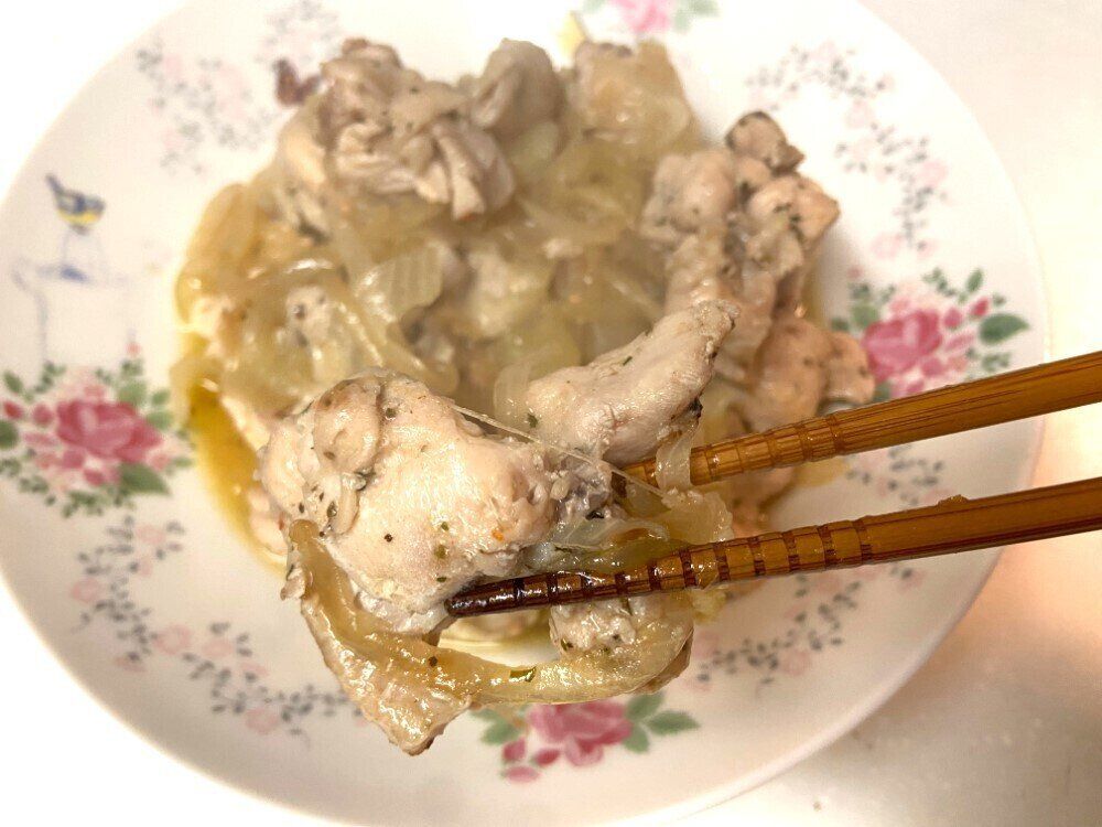 炒めた手羽とろ