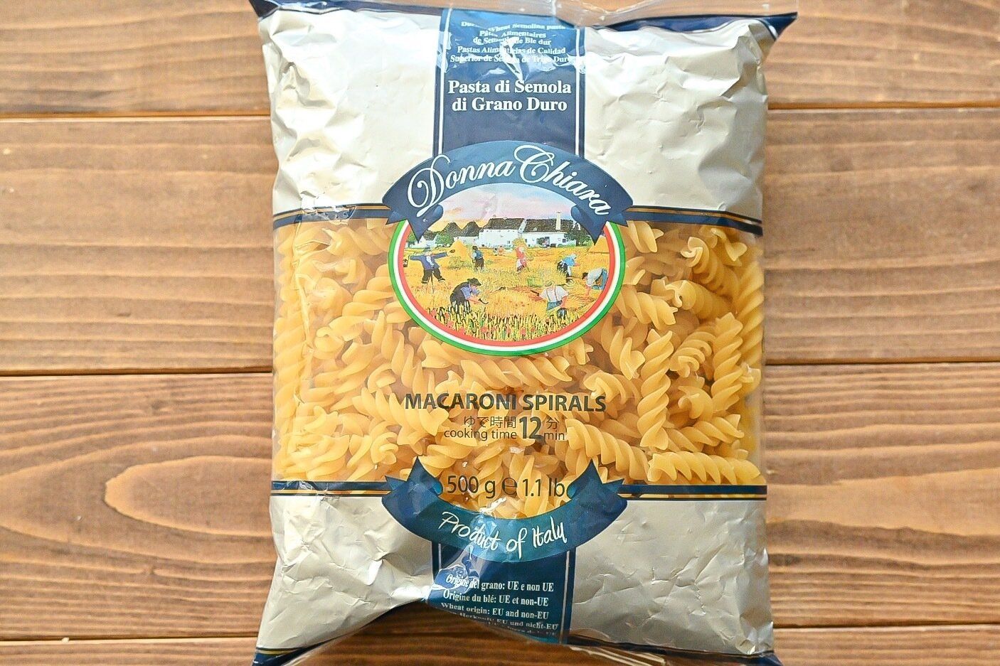 業務スーパーで販売されている「マカロニ(スパイラル)」のパッケージ