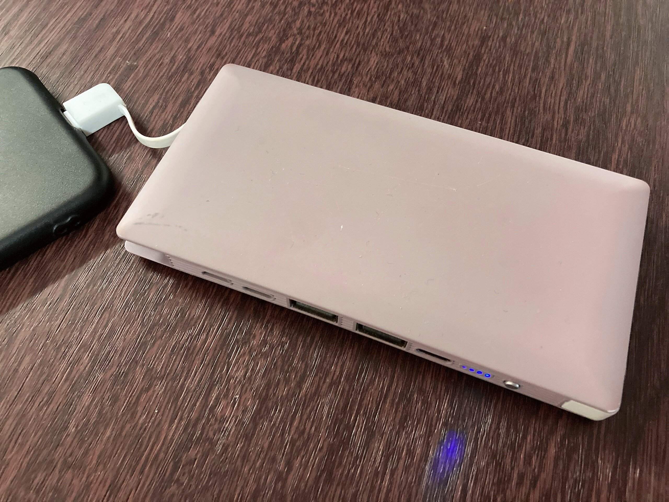 モバイルバッテリー軽量大容量