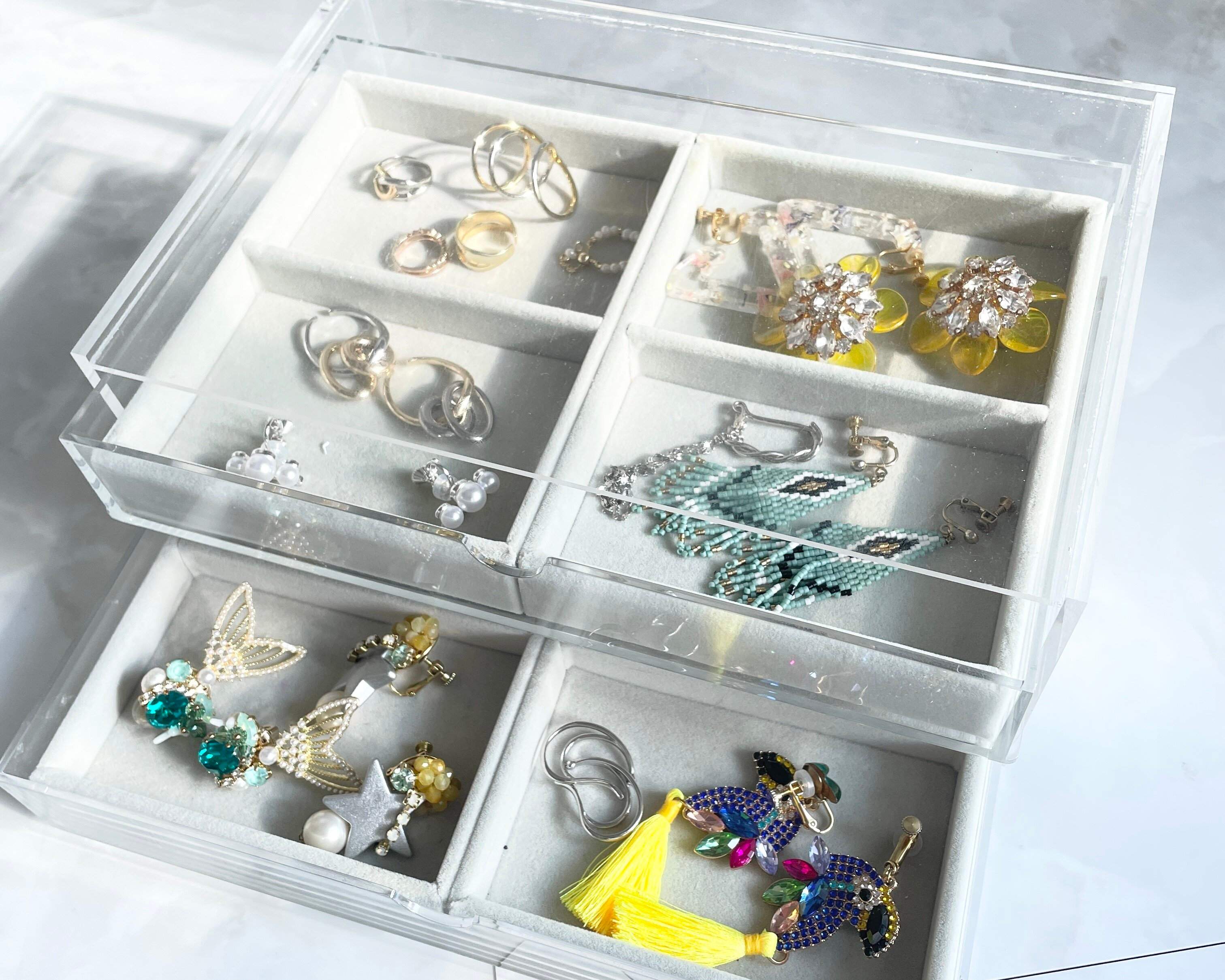 無印良品　イヤリング収納