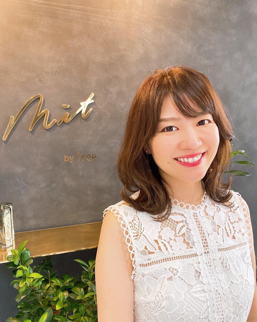 40代女性にもおすすめ!小顔効果もバッチリ!くびれ巻きで小顔見え