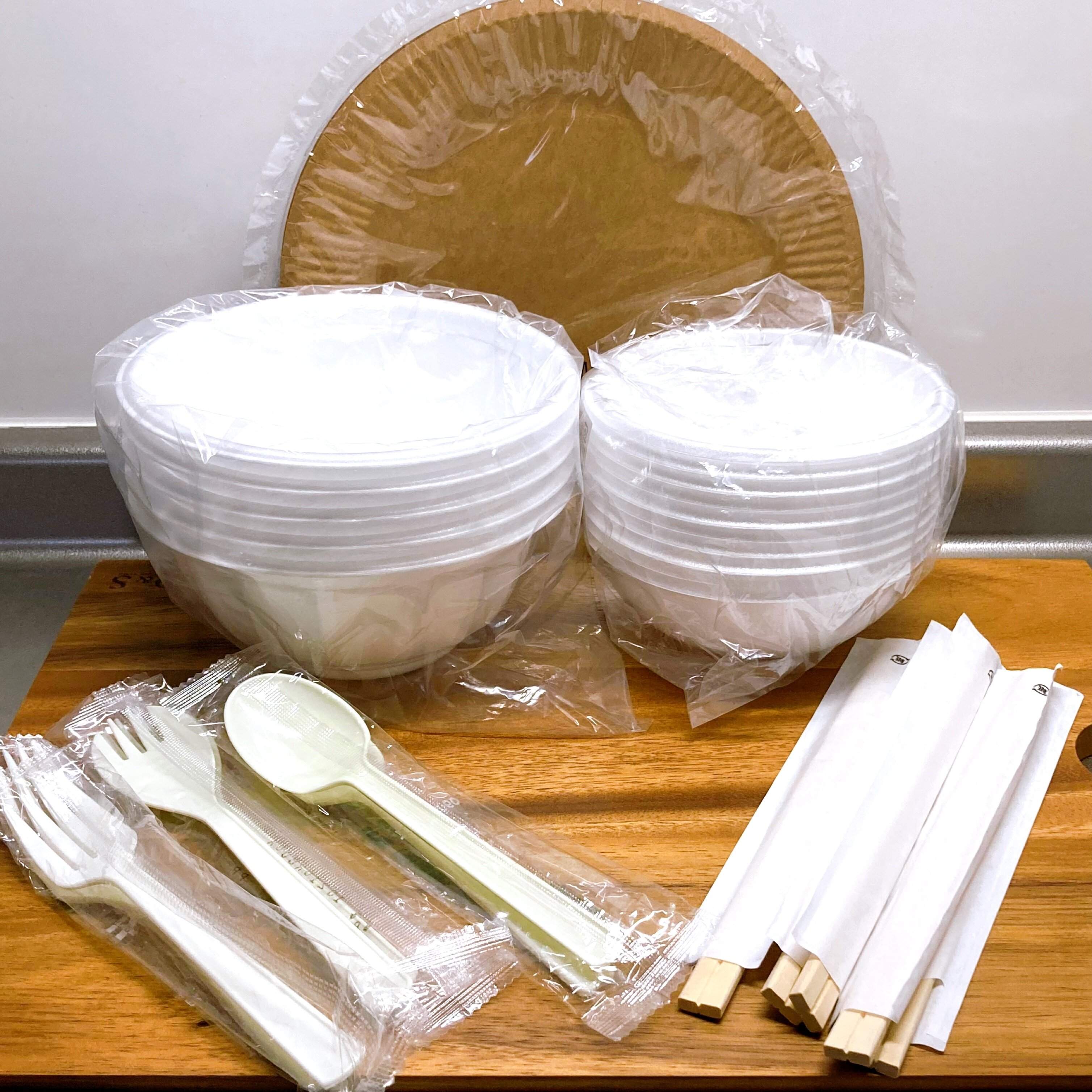 使い捨ての食器