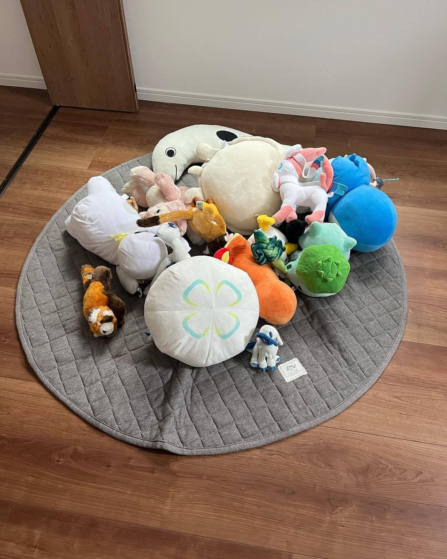 目からウロコ！5秒でぬいぐるみが片付くアイデア