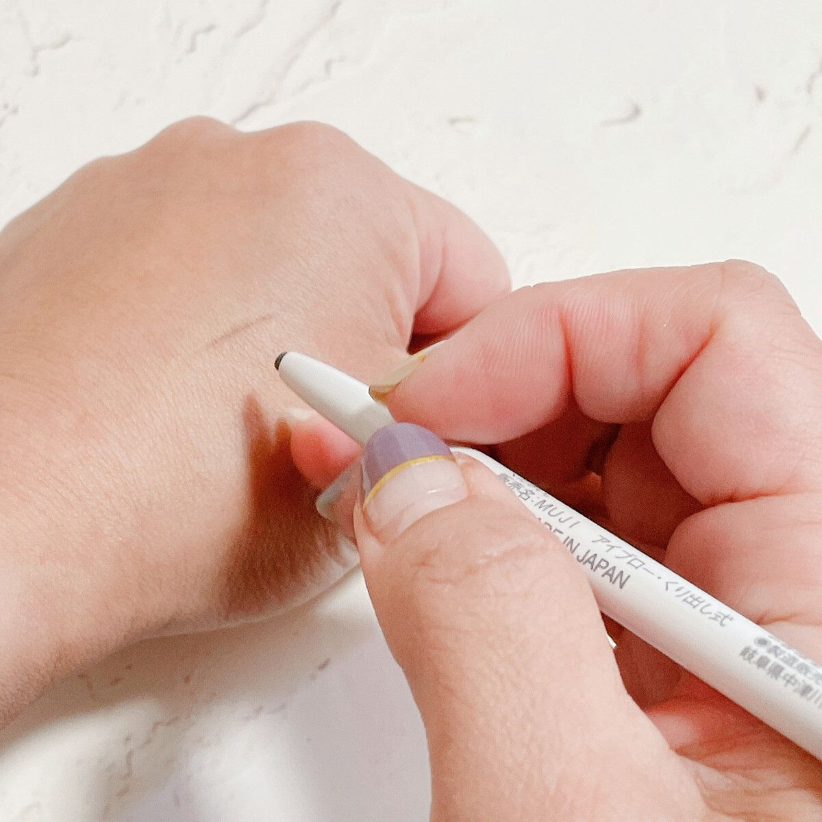 持ちやすくて描きやすい