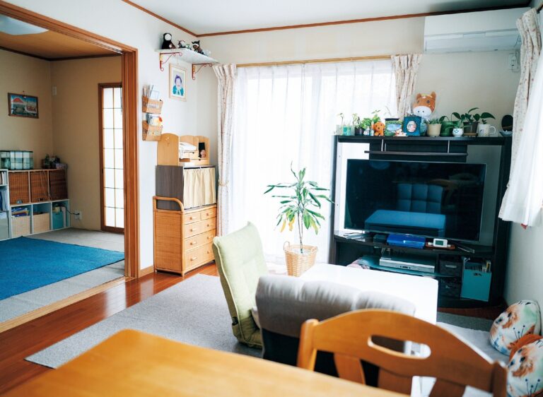 【夫婦2人家庭】総教育費1900万円！今は年貯蓄額160万円ペースで老後に向けて追い上げ