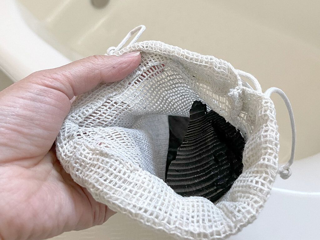 お風呂に入れる備長炭