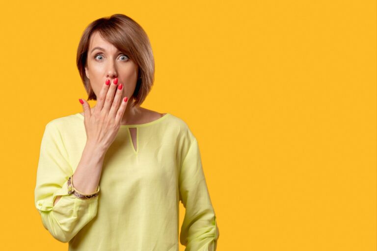 40代が着るとオバさんっぽく見えてしまう「NGボトムス」って？