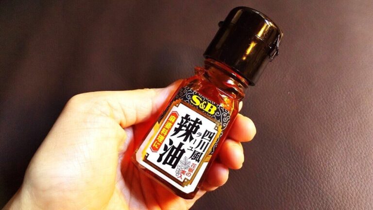 【ラー油】余らせてない？賞味期限内に使い切るために、ラー油を日常使いするおすすめの方法をご紹介！
