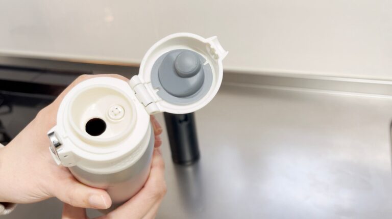 見逃しがちなゴムパッキン洗いにも！”水筒”のかんたんお手入れ術