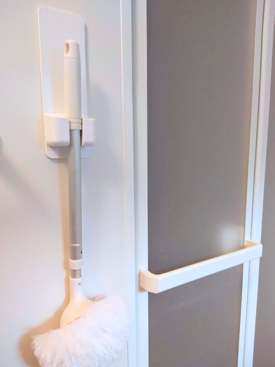 ダイソーの『シャワーホルダー』に掛けたバスボンくん