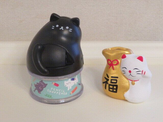 猫を飾ってみました