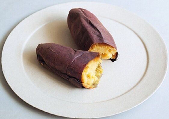 間食するなら、天然の甘さのさつまいもが◎。