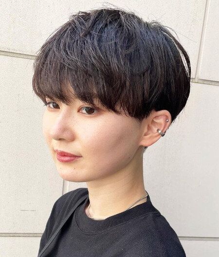 美シルエットが叶う！ツーブロックショート