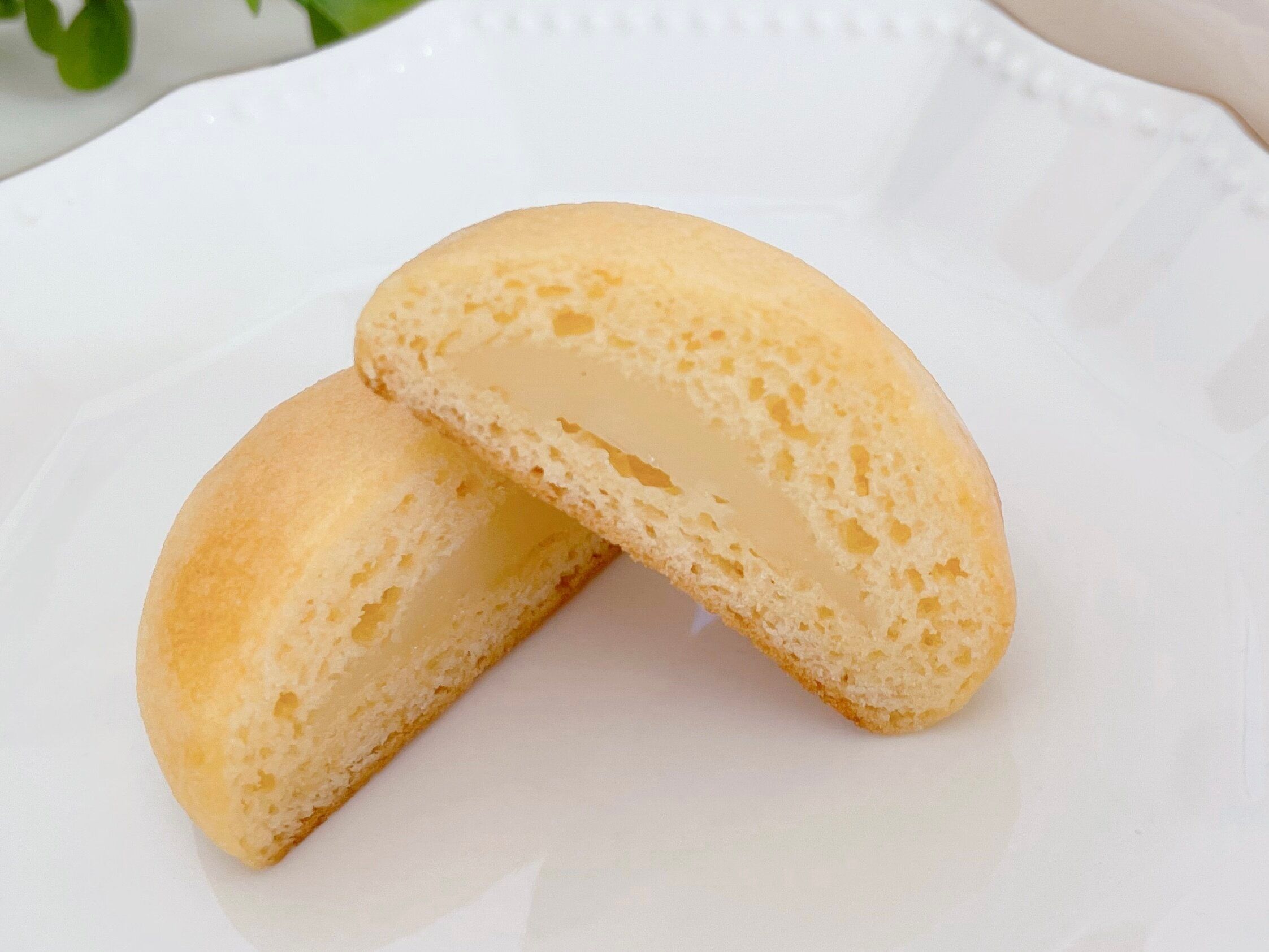 3COINS とろける甘さのクリームパン