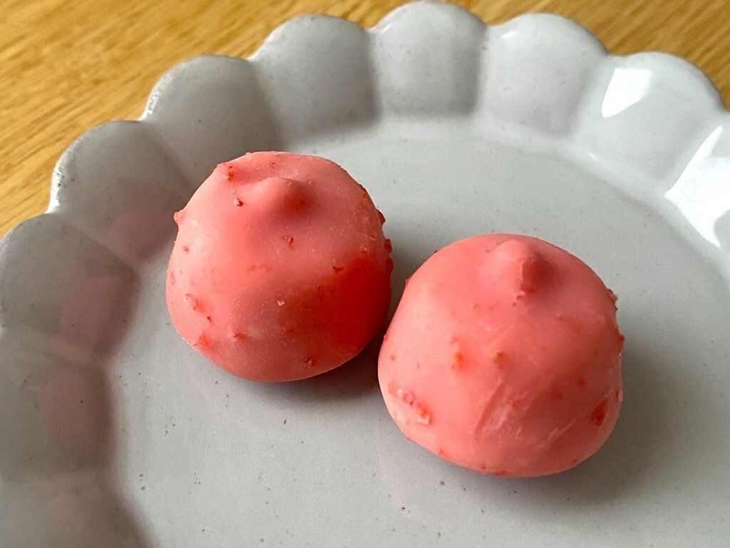 デザートショコラボール紅ほっぺ種苺