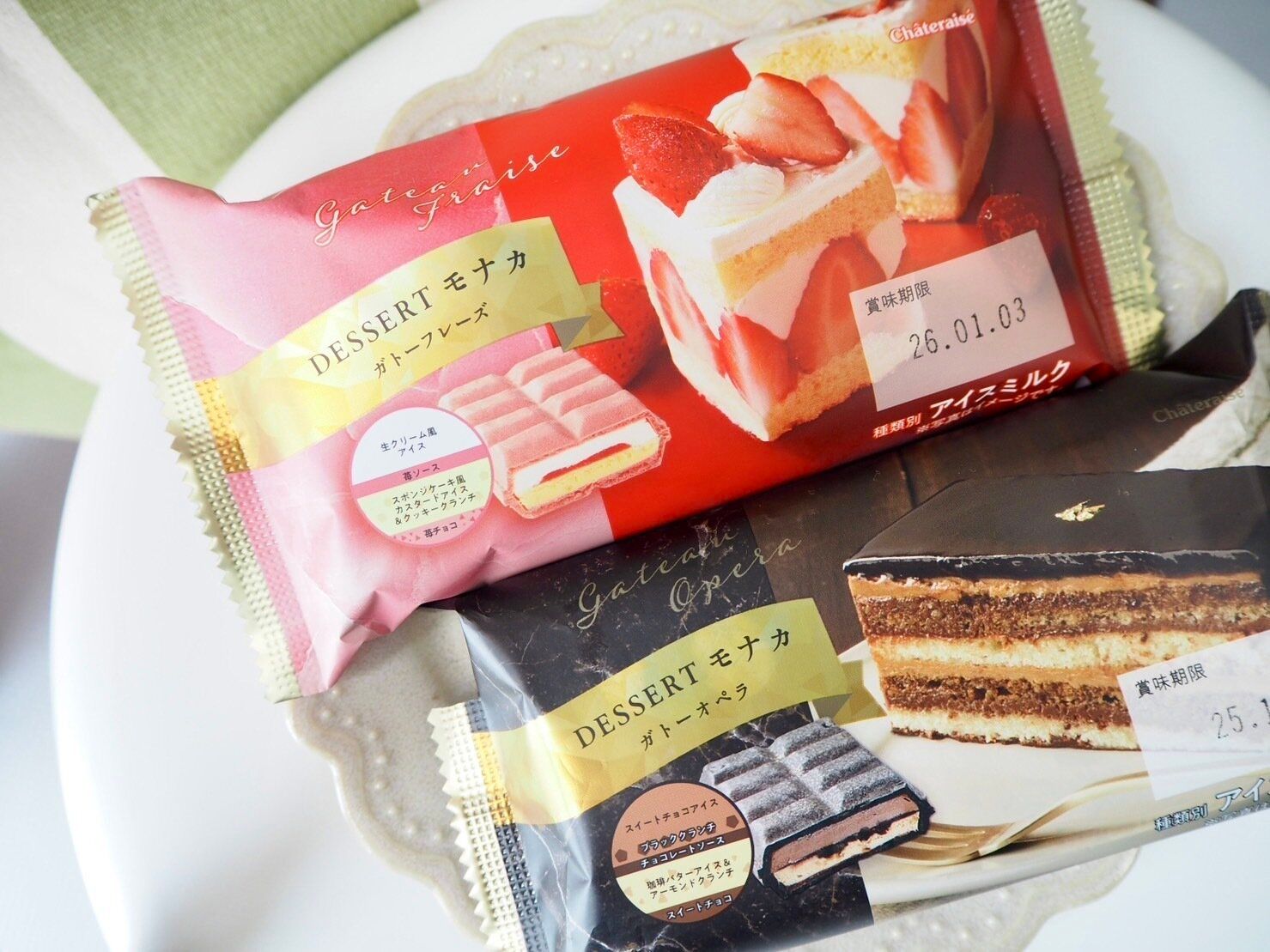 シャトレーゼ「DESSERTモナカ」商品写真