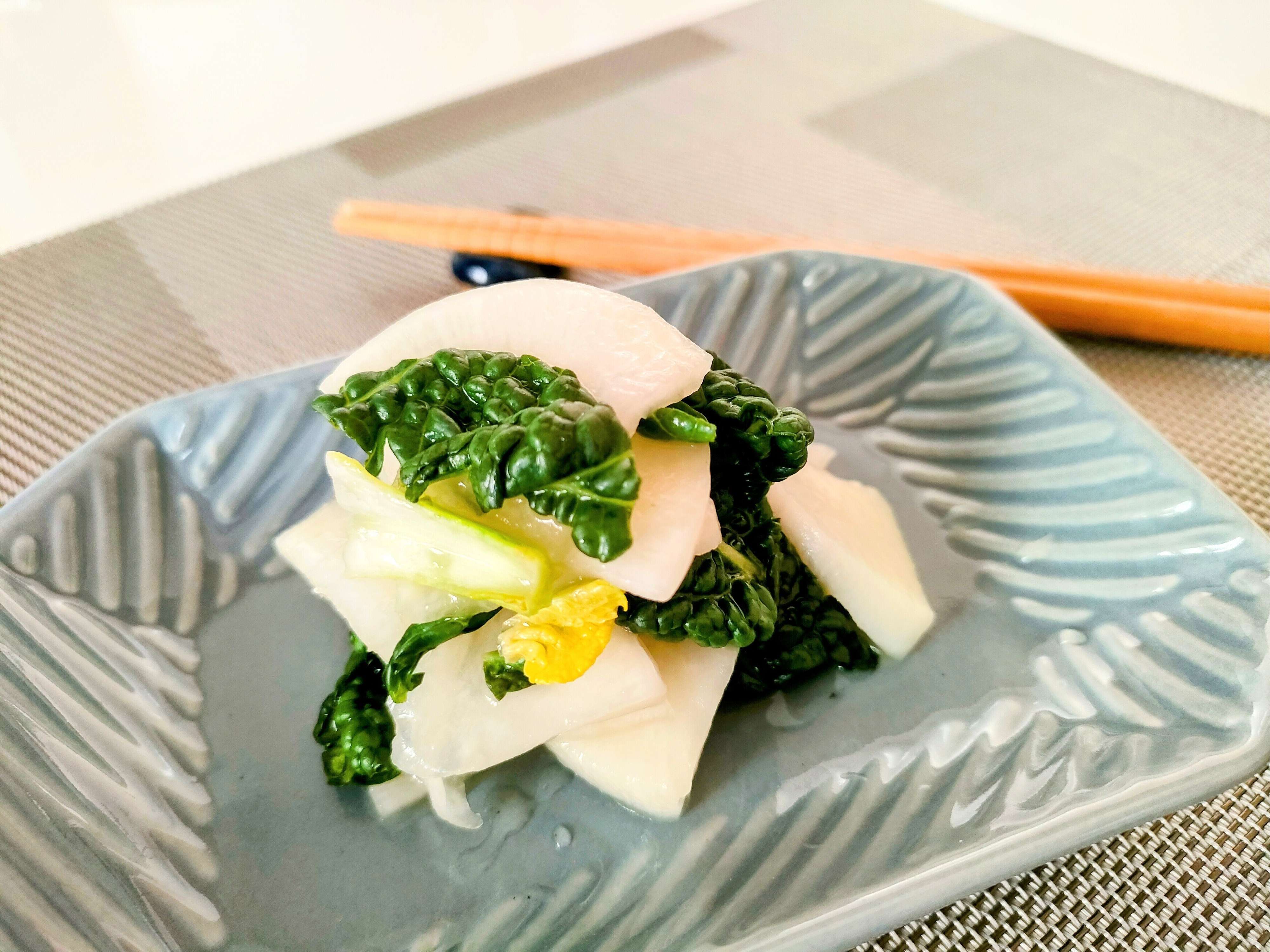 大根とちぢみほうれん草の水キムチ