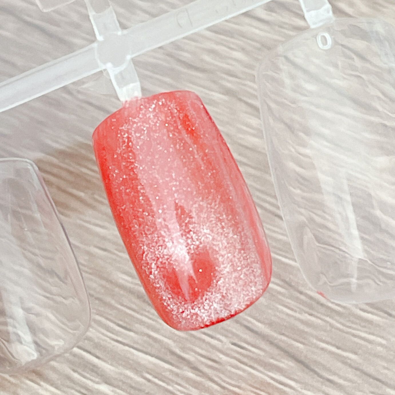 マグネットハートネイル