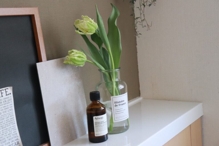 ダイソーグッズで作る！春気分インテリアは高見え間違いなし