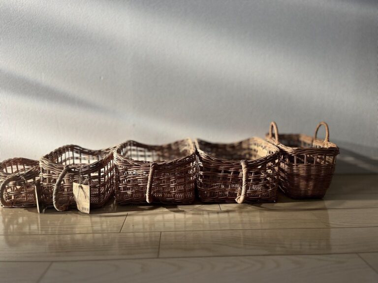 【3COINS】で揃う！かわいいカゴで新生活のインテリアを楽しもう！