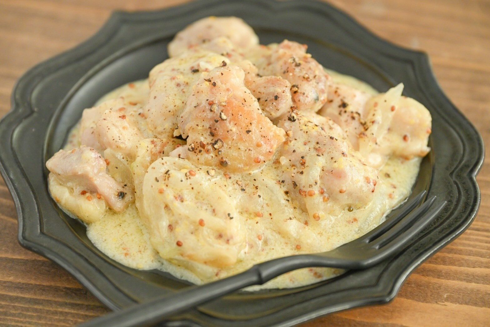 チキンの粒マスタード煮込み