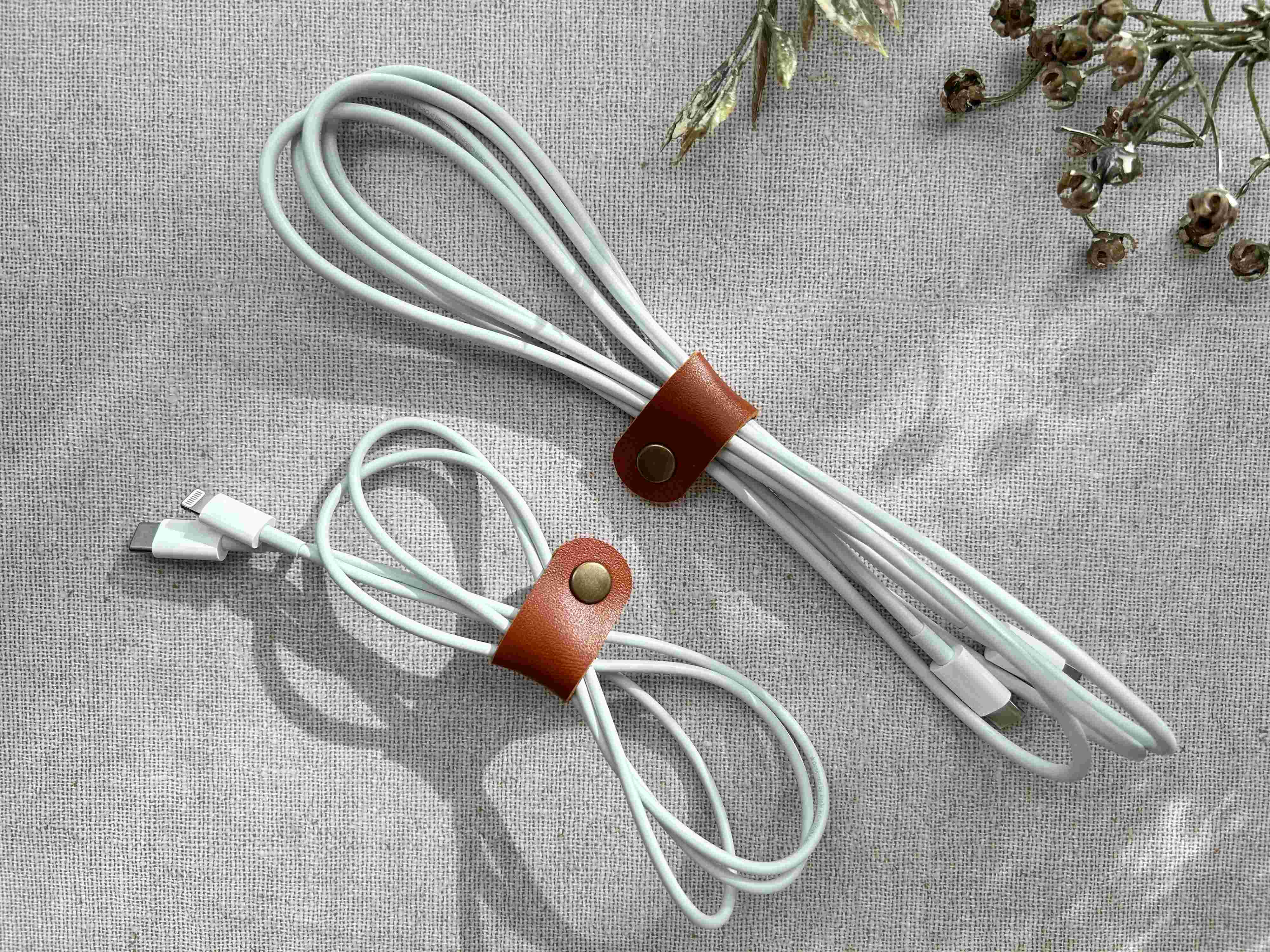 ダイソー　コードクリップ