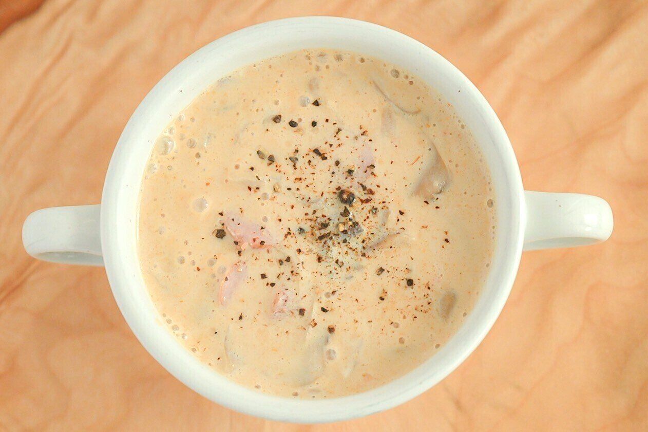 ソーセージとまいたけの豆乳マッサマンスープ