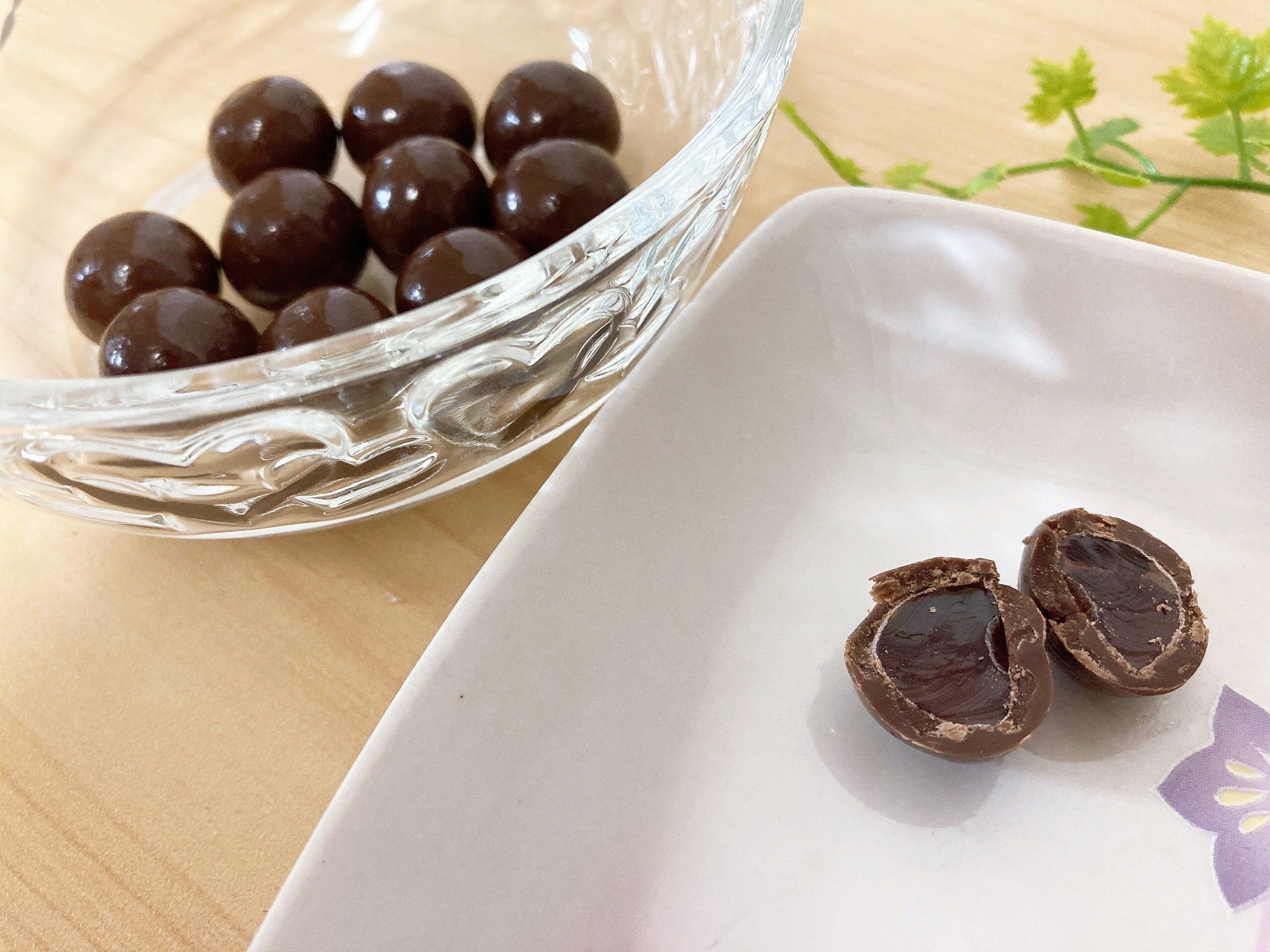 グミｉｎチョコいちごグミ＆ミルクチョコレート