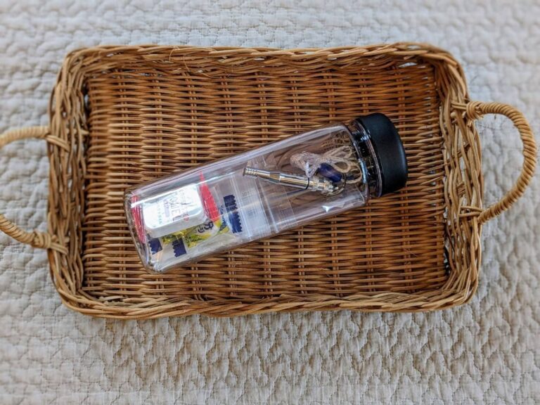 【小学生の防災】“ダイソーで作る“海の街暮らしの「防災ボトル」