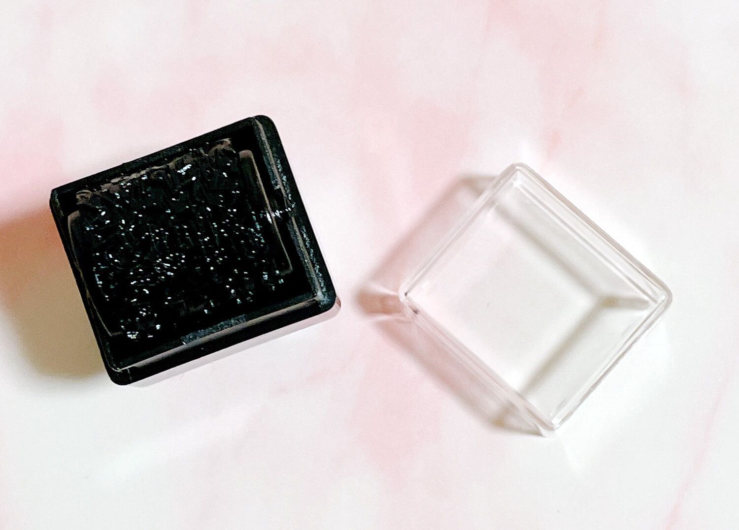 キャップを外して使います