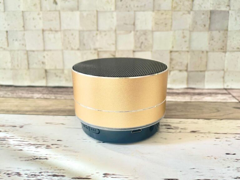 ダイソーのおすすめスピーカー比較6選！「USBミニスピーカー」レビューも