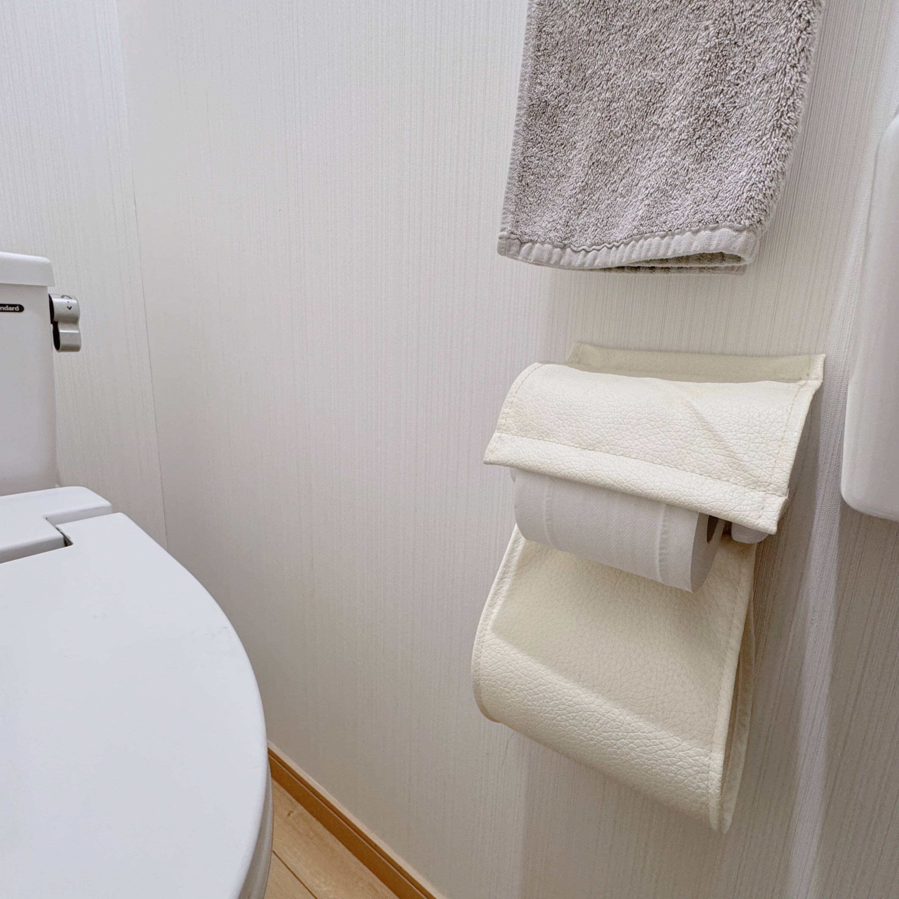 1．レザートイレットペーパーホルダーカバー