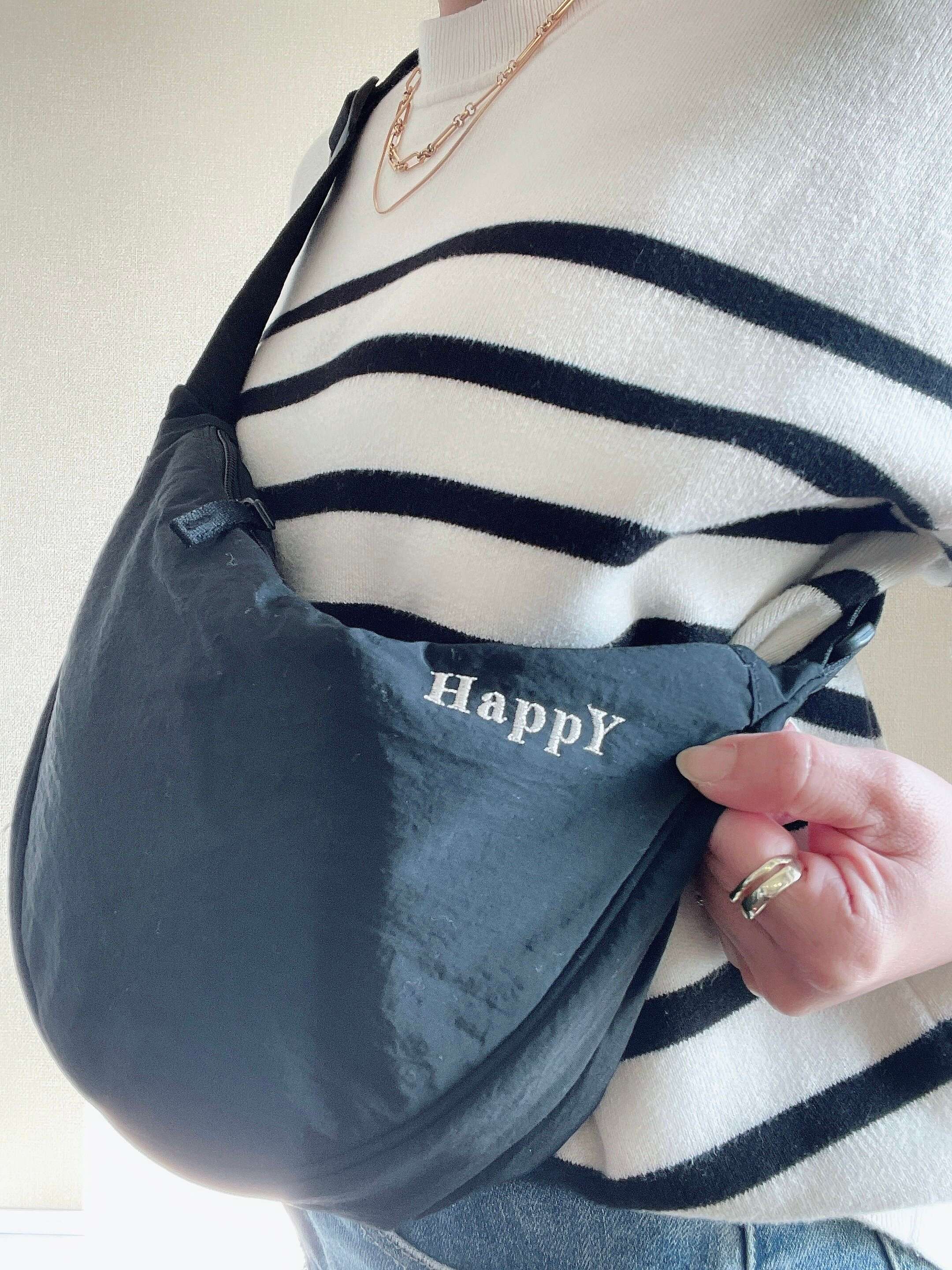 ユニクロ オリジナル刺繍