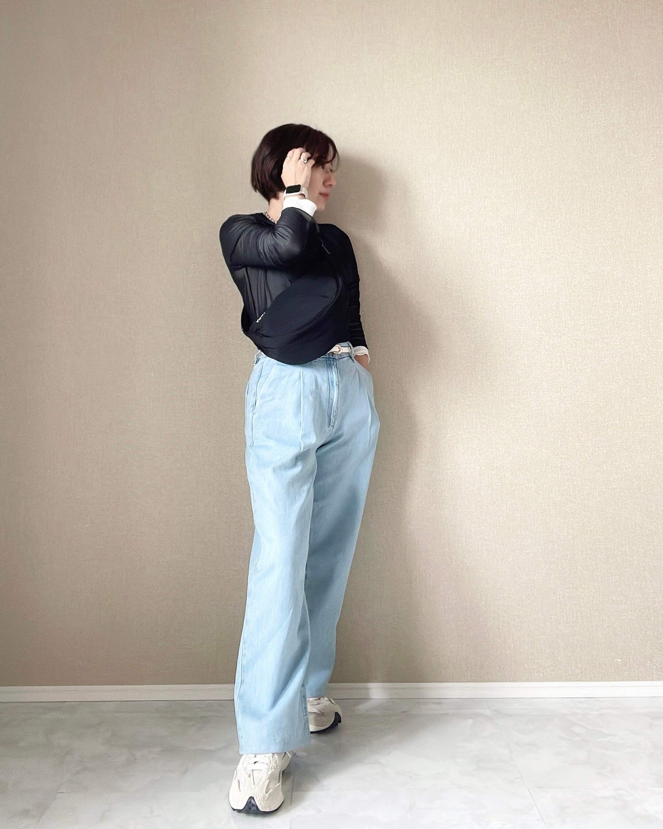 ドレープデニムタックパンツ